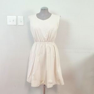 TRUDEA Cream Sleevless Empir Waist Dress Sz L